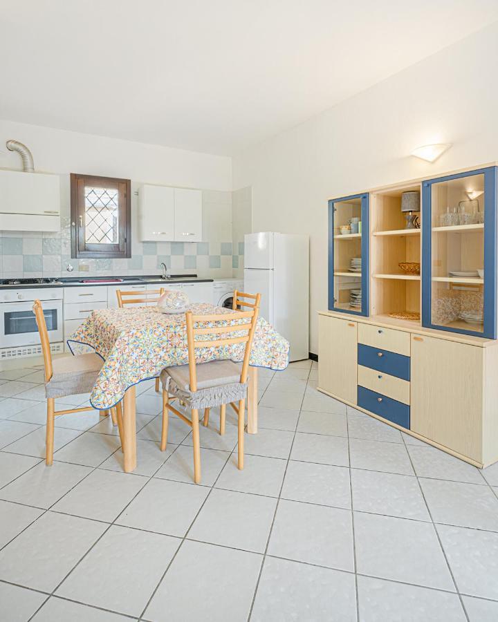 סאן תאודורו Ambra Holiday Rooms מראה חיצוני תמונה