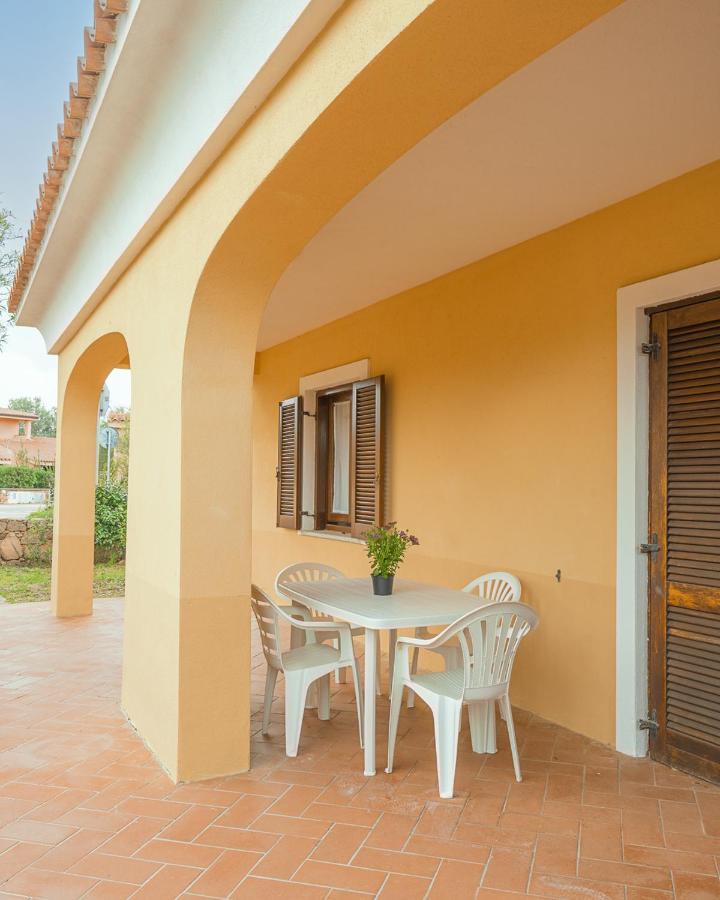 סאן תאודורו Ambra Holiday Rooms מראה חיצוני תמונה
