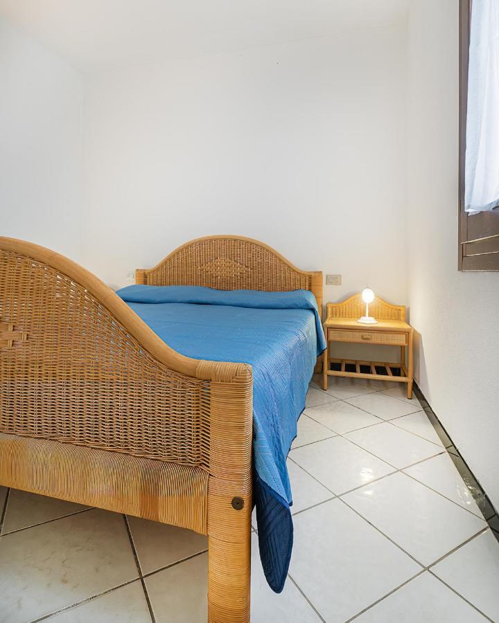 סאן תאודורו Ambra Holiday Rooms מראה חיצוני תמונה