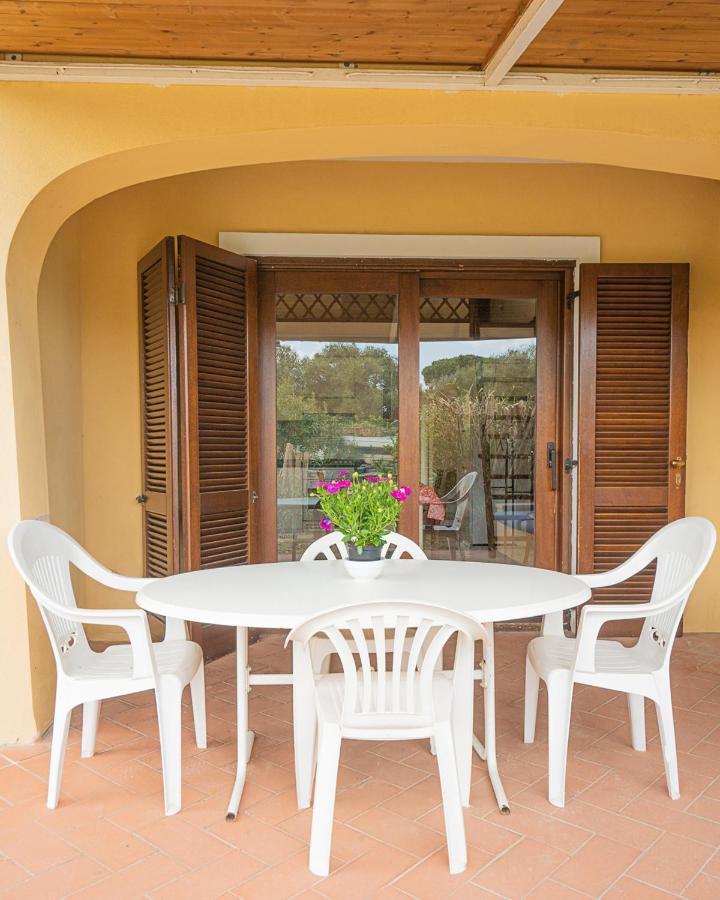 סאן תאודורו Ambra Holiday Rooms מראה חיצוני תמונה